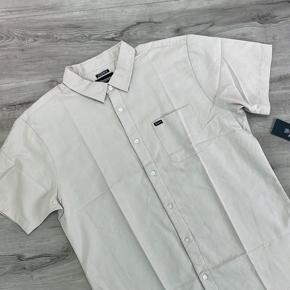 BRIXTON  MENS BOTTON SHORT SLEEVE SHIRT - Picture 2 of 9